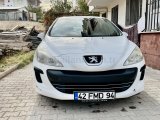 Peugeot 308 hatasız ayarında 232 km.