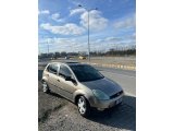 Temiz aile aracı Ford fiesta